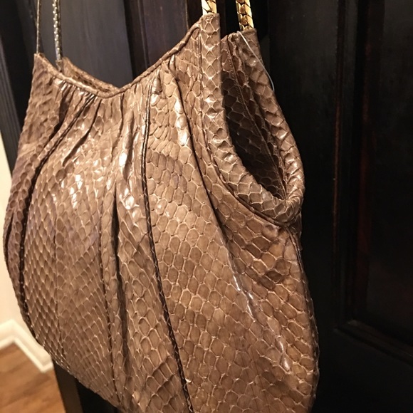 Judith Leiber snake skin purse - Picture 6 of 8